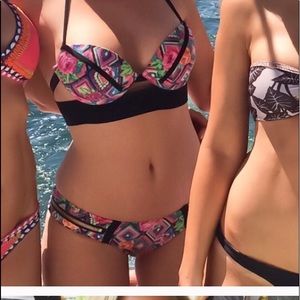 Beach bunny 2 piece bronze set